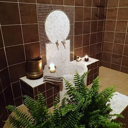 A La Fleur D Oranger - Lille Отель типа 